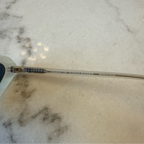 MAN REPELLER Unibrow Cat Eye White Acetate Triangular Small Lens Sunglasses - Picture 9 of 9